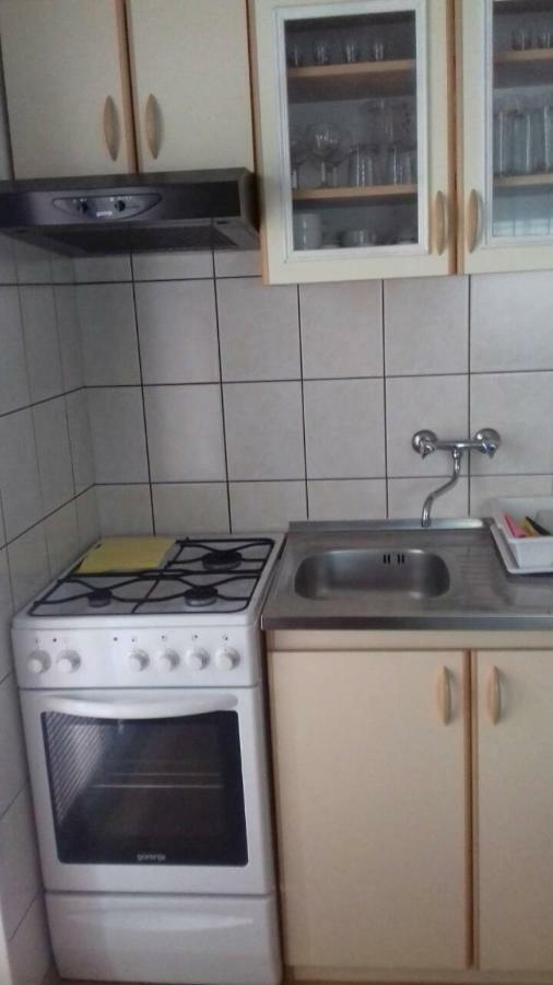 Apartmani Misak Vrsi Exterior photo